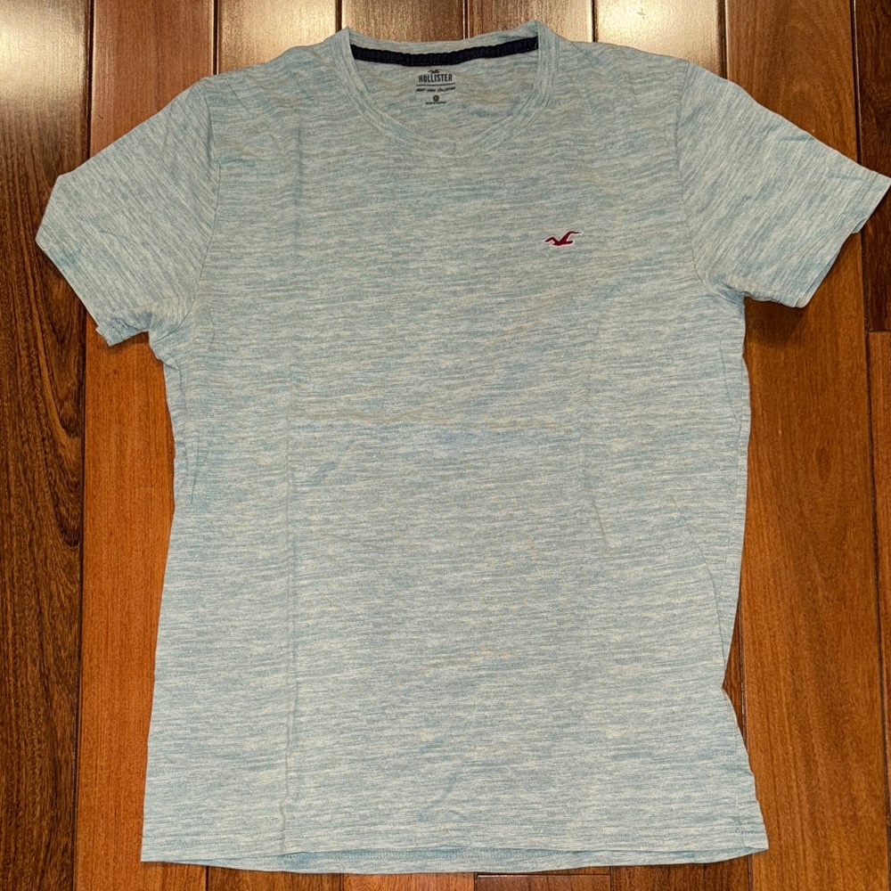 Hollister Light Blue Short Sleeve Tee